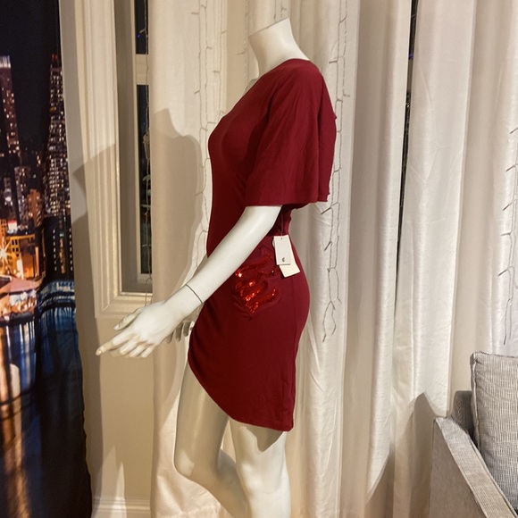 Dress - Picture 2 of 6